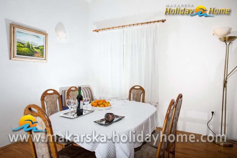 Makarska Ferienwohnung in Strandnähe für 6 Personen - Apartment Buba A1 / 07